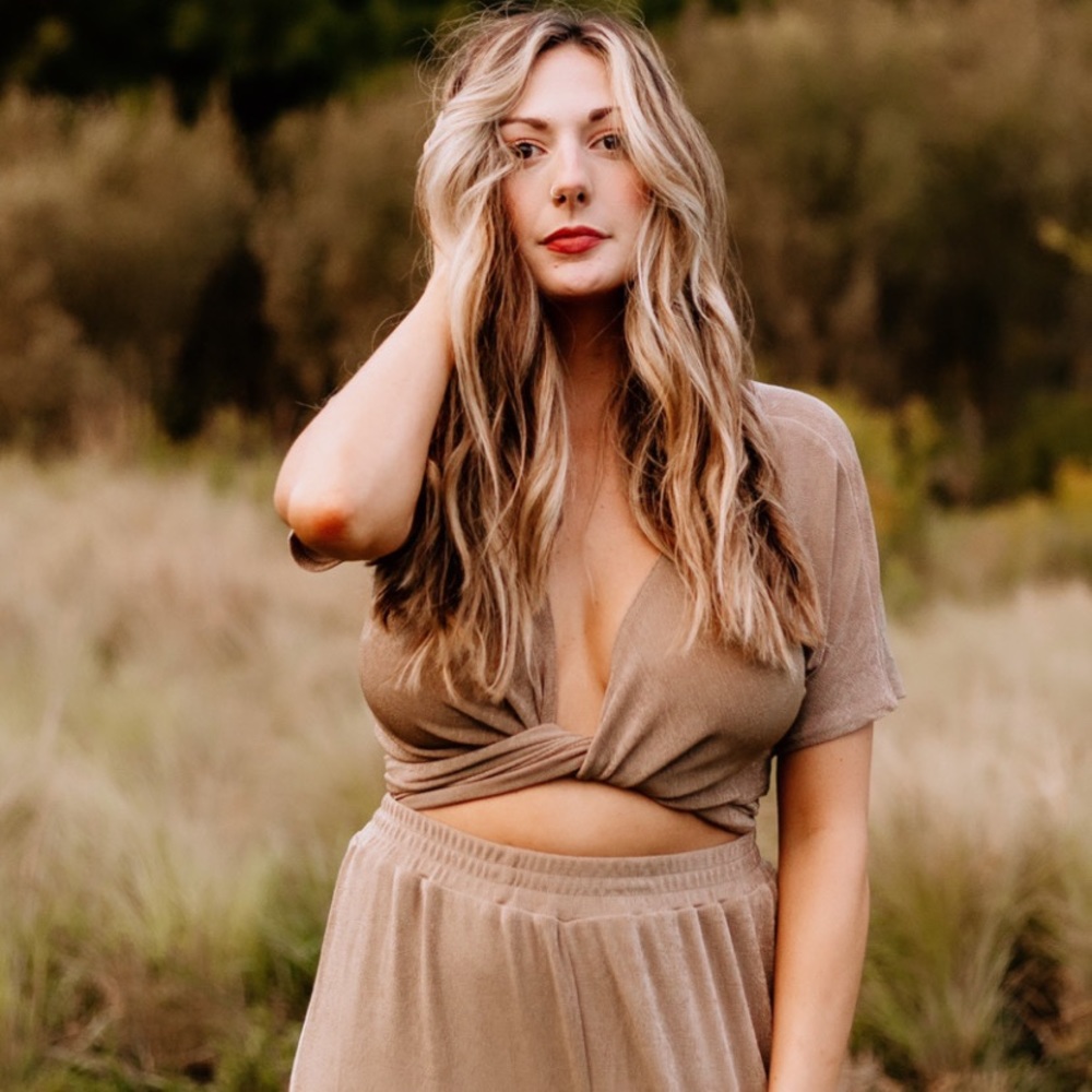 Meet your Posher, Rachel